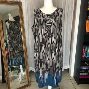 Ellen Tracy Dress Size 16  Sleeveless Black Blue Beige Sleeveless Ruffle Front